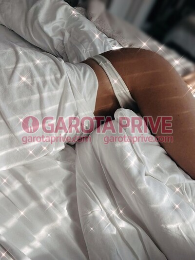  Gretha Existe um tipo de prazer que não começa no corpo… descubra.