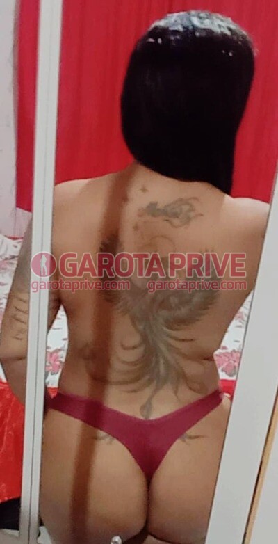  Camila  Sou uma morena muito gostosa toda tatuadas venha mim conhece